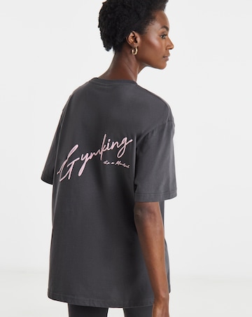 Gym King Script Boyfriend T-Shirt