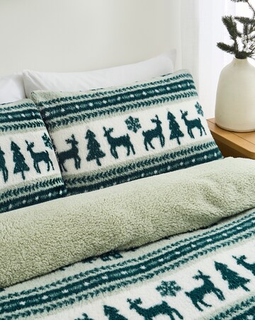Festive Reindeer Fairisle Fleece Duvet Cover Set