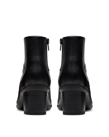Clarks Leather Shaya Heeled Ankle Boot - Wide Fit (E)