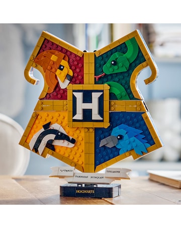 LEGO Harry Potter Hogwarts House Crest 76462
