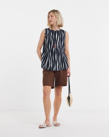 Printed Linen Mix Pleated Shell Top