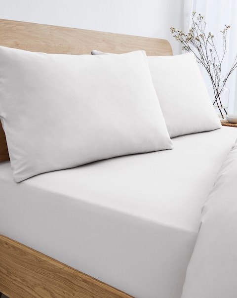 Pure Cotton 200 Thread Count Extra Deep 38cm Fitted Sheet