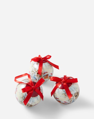 Set of 6 Robin Baubles in Box