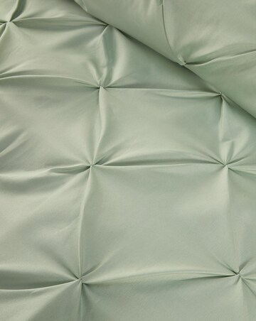 Serene Lara Duvet Cover Set