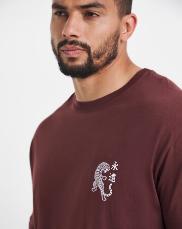 Jack & Jones Boye Back Graphic T-Shirt - Chocolate