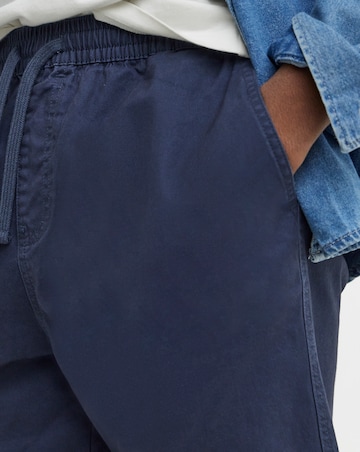 Elasticated Waist Dock Short