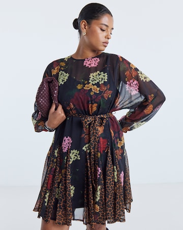Simply Be Border Print Long Sleeve Godet Skater Dress