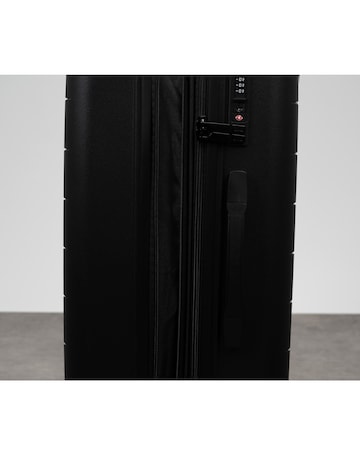 Rock Resilient Cabin Suitcase