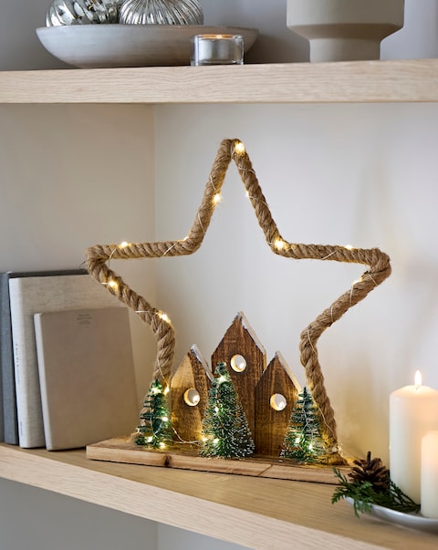 New In - Lit Jute Rope Star Decoration