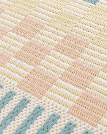 Cosmos Chequer Indoor/Outdoor Rug