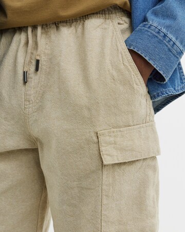 Linen Blend Elasticated Cargo Short