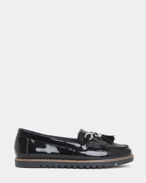 Cushion Walk Tassle Chain Trim Flat Loafers - Extra Wide Fit (EEE)