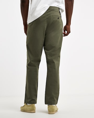 Straight Fit Chino
