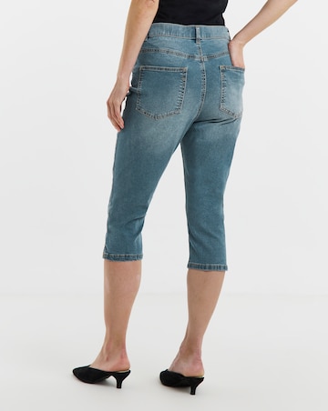 Mid Blue Denim Capri Jeans