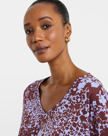 Floral Print 3/4 Sleeve Slouch V-Neck Longline Top