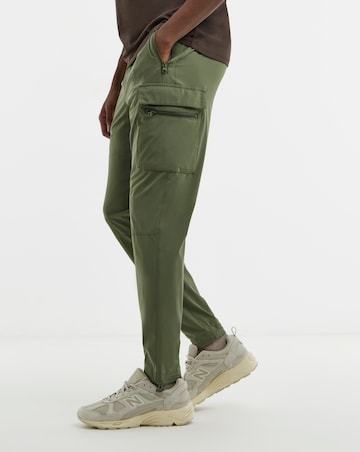 Tech Tapered Fit Pocket Cargo