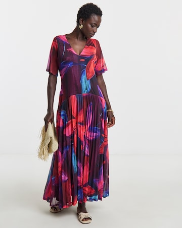 V Neck Drop Waist Pleated Dress