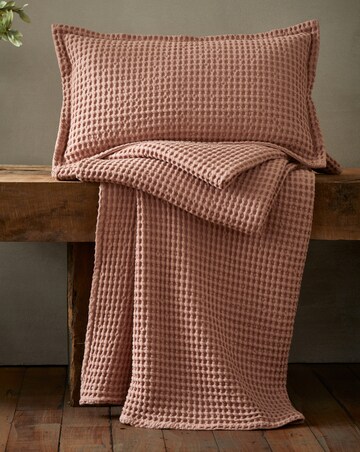Pineapple Elephant Jaipur Waffle Cotton Throw