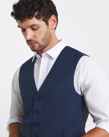 Regular Fit Essential Waistcoat