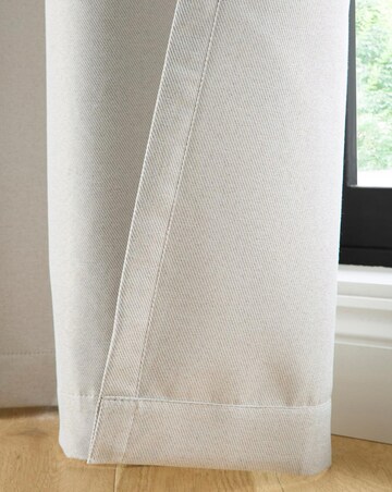 Curtina Plain Twill Eyelet Curtains