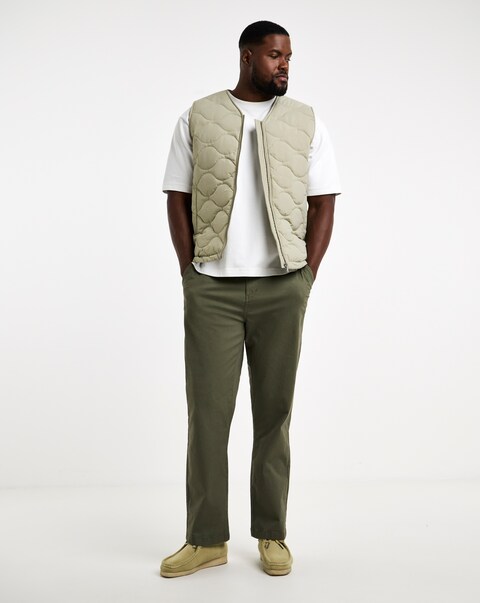 Straight Fit Chino