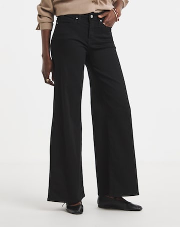 Levi's 318 Shaping Wide Leg Jean
