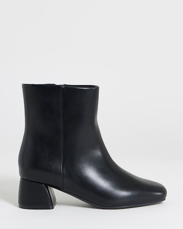 Carmella Block Heel Ankle Boots - Wide Fit (E)