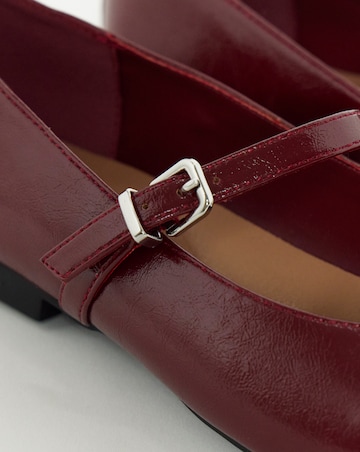 Morgan Classic Flat Mary Jane Shoes - Extra Wide Fit (EEE)