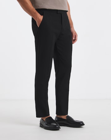Tailored Premium Stretch Tapered Trouser