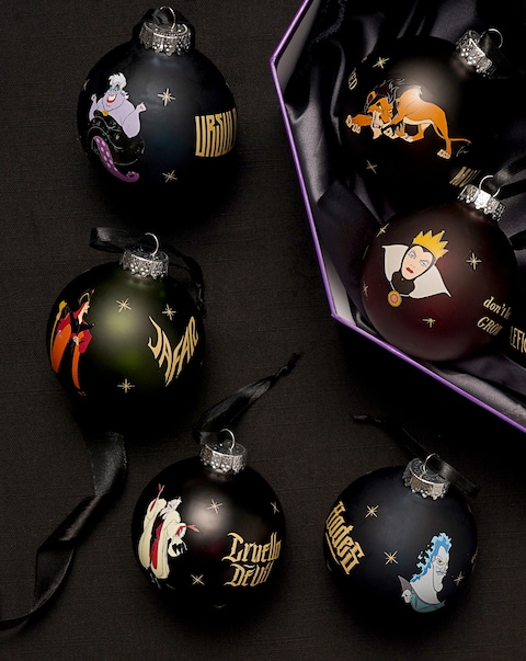 Disney Set of 7 Baubles - Villains