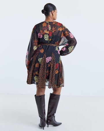 Simply Be Border Print Long Sleeve Godet Skater Dress