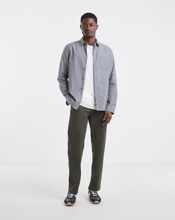 Straight Fit Chino
