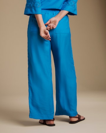 Julipa Petite Crochet Trim Trouser