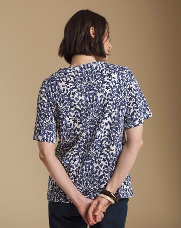Julipa Cotton Printed V-Neck T-Shirt