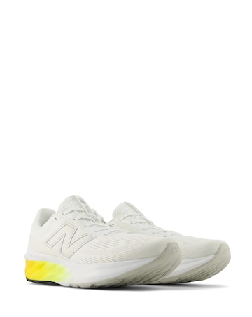 New Balance 520 Trainers