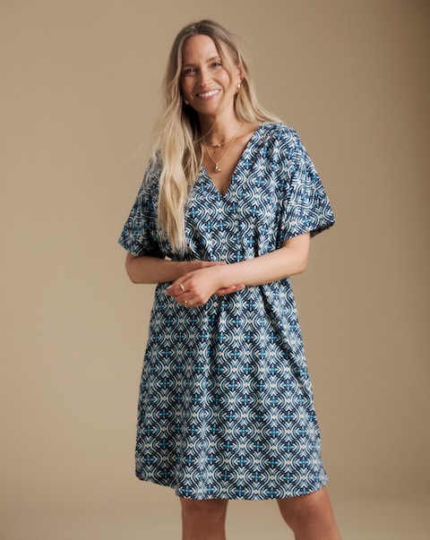 Julipa Petite Cotton Jersey Pocket Shift Dress