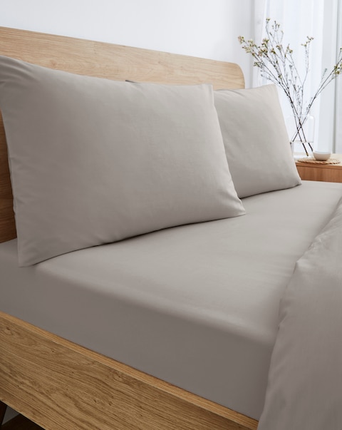 Pure Cotton 200 Thread Count 30cm Fitted Sheet