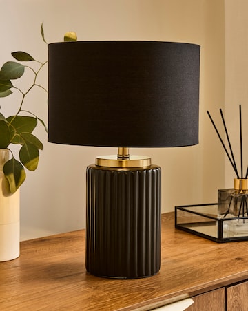 Fernley Ribbed Ceramic Table Lamp