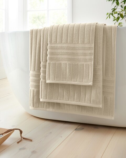 Bianca 100% Cotton Hotel Towel