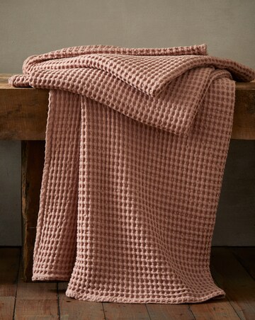 Pineapple Elephant Jaipur Waffle Cotton Throw