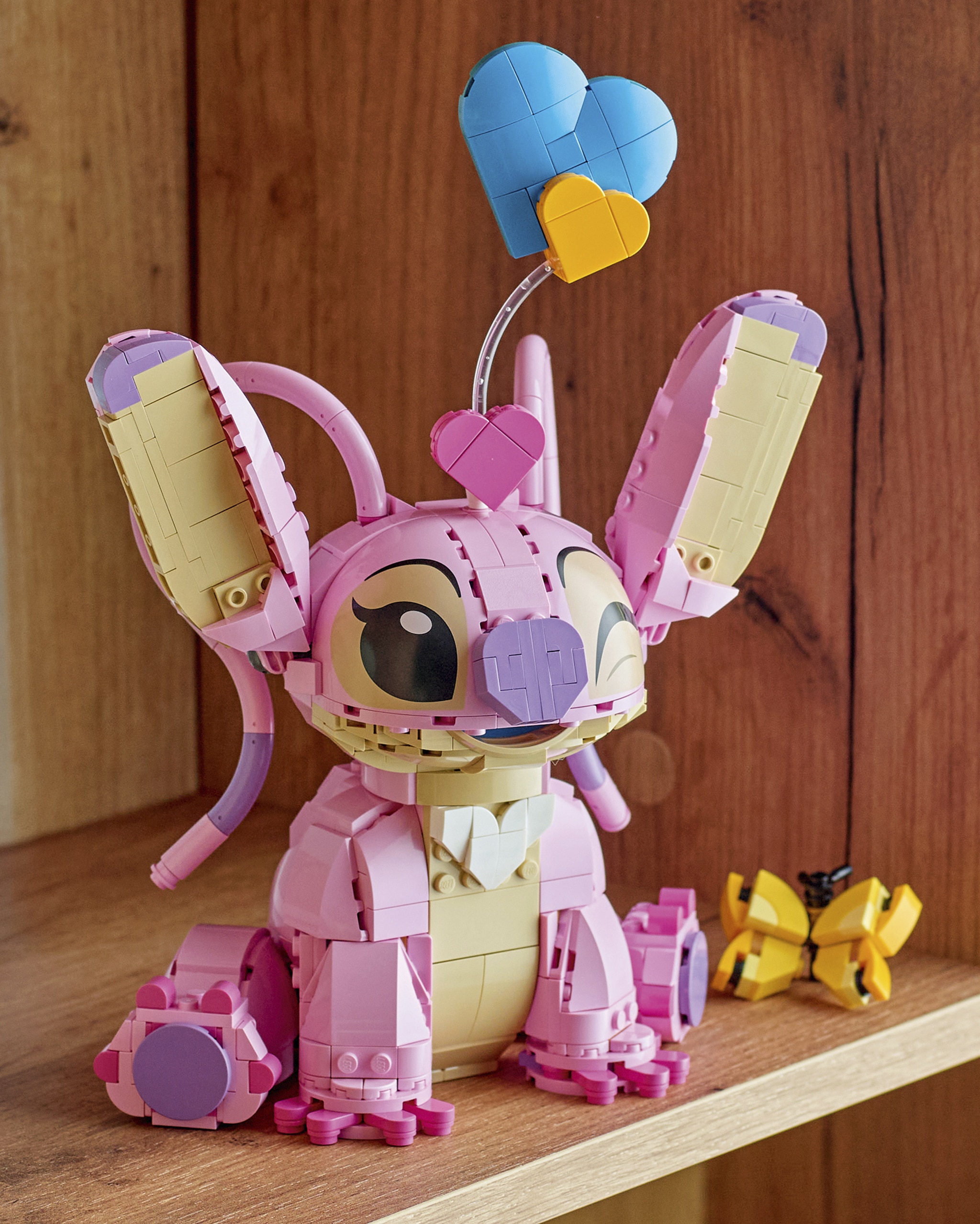 A LEGO® Disney™ Lilo & Stitch Angel set