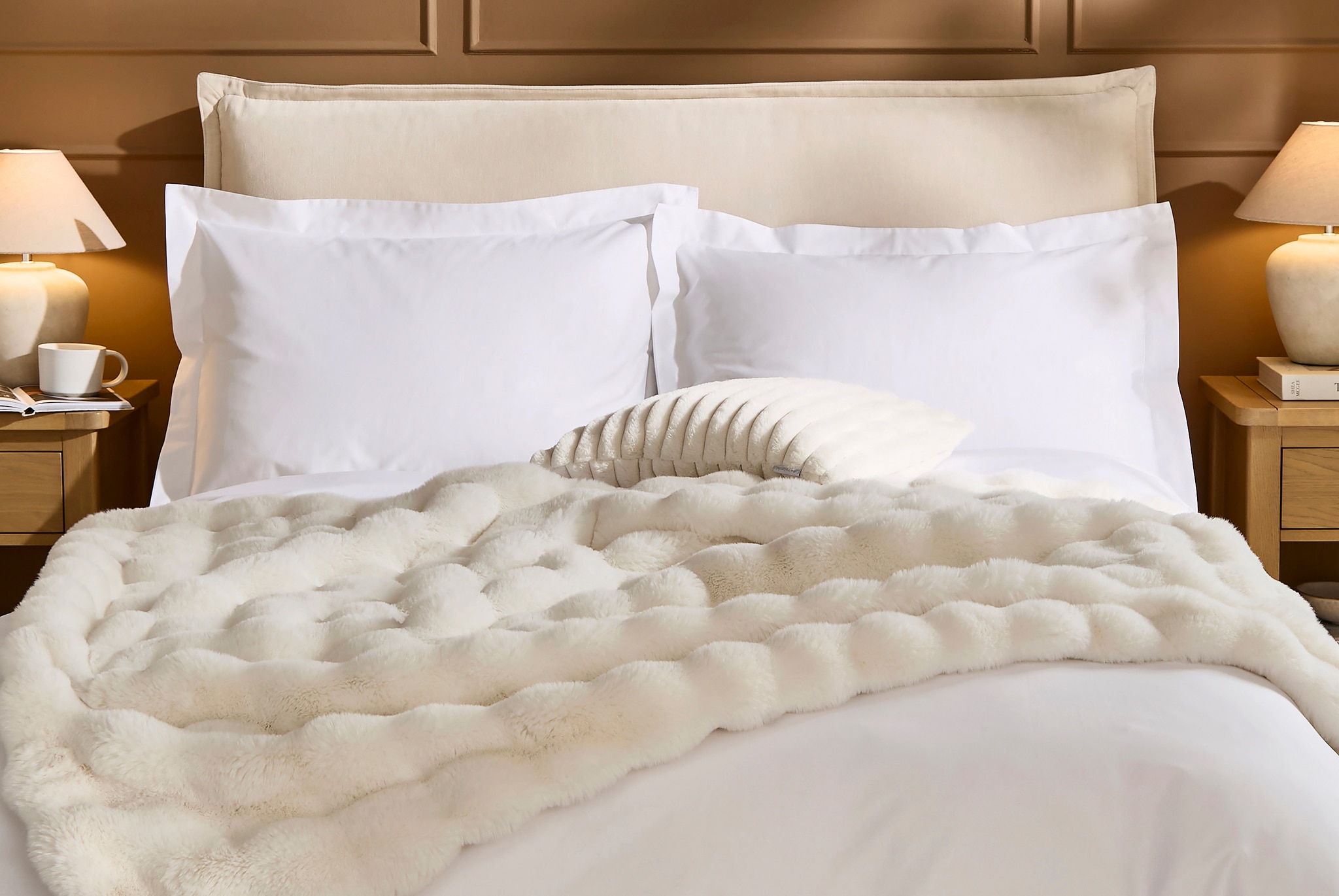 Hotel 300TC Duvet Cover in White is pictured with Scallop Faux Fur Throw - Ivory