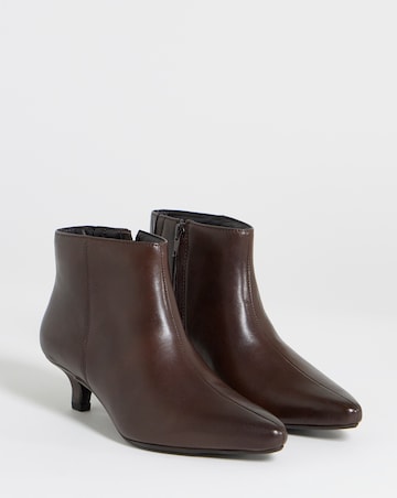 Shayna Pointed Toe Kitten Heel Leather Ankle Boots - Extra Wide Fit (EEE)