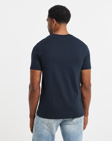Lyle & Scott Short Sleeve Check Panelled T-Shirt - Navy
