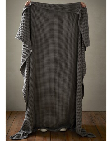 Pineapple Elephant Jaipur Waffle Cotton Throw