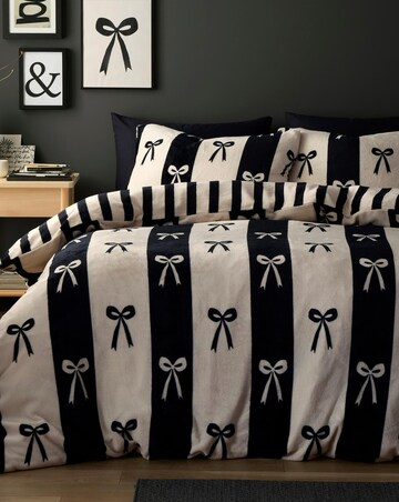 Fusion Bows Duvet Cover Set
