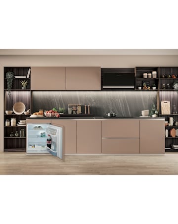 Hotpoint HBUL011.UK Integrated Under Counter Fridge
