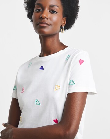 White Heart Embroidered Crew Neck T-Shirt