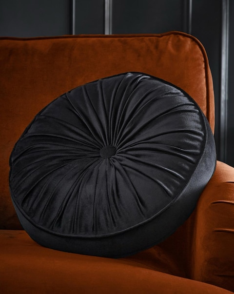 Laurence Llewelyn-Bowen Round Pleat Round Cushion
