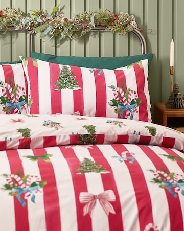 Catherine Lansfield Christmas Stripe Duvet Cover Set